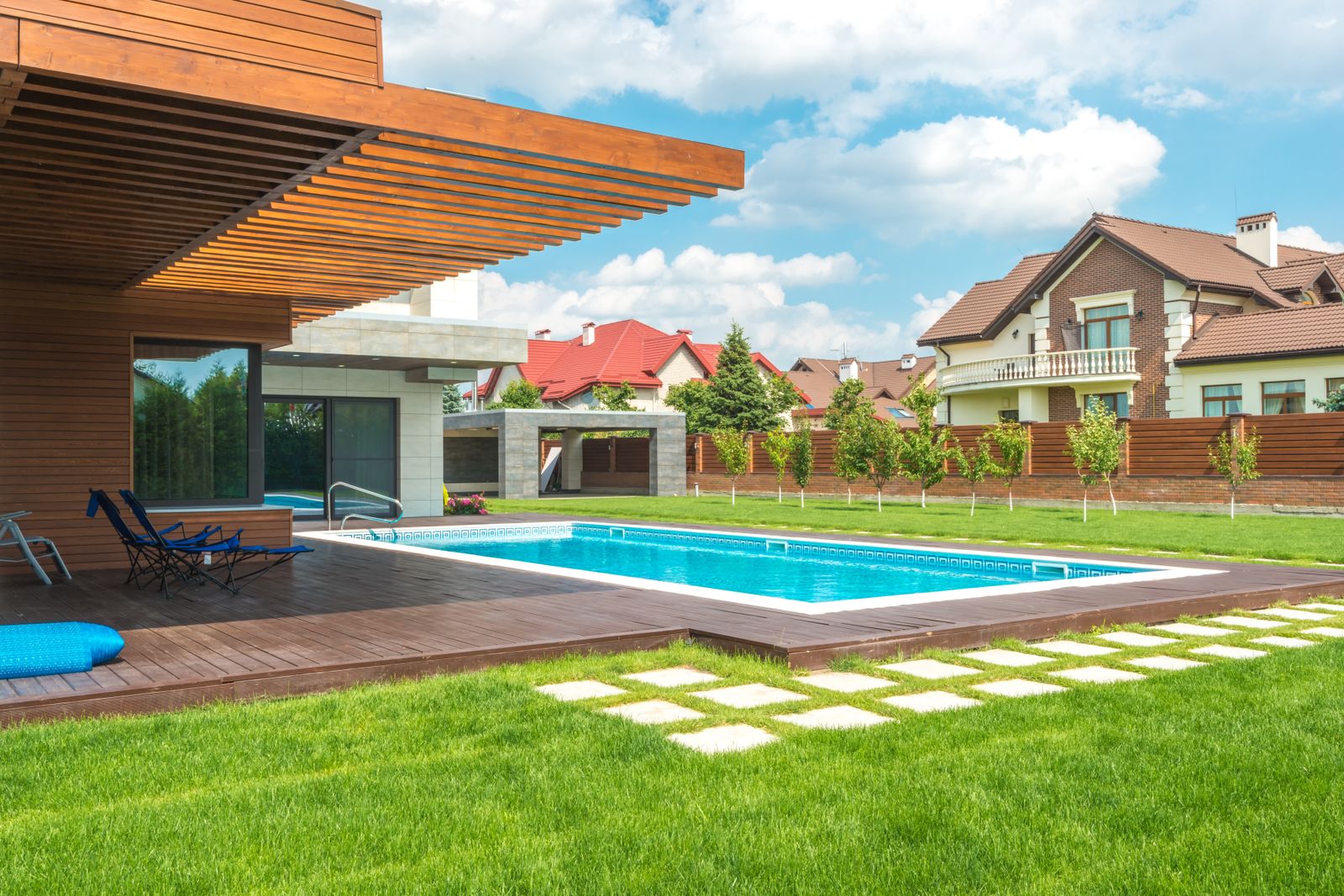 Contemporary Pool Renovation – [City]